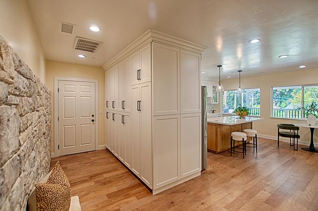 341 Lake Drive, Boulder Creek, CA 95006