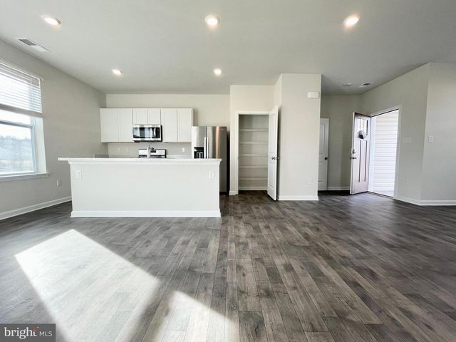 28 CITRUS DR, Camden Wyoming, DE 19934