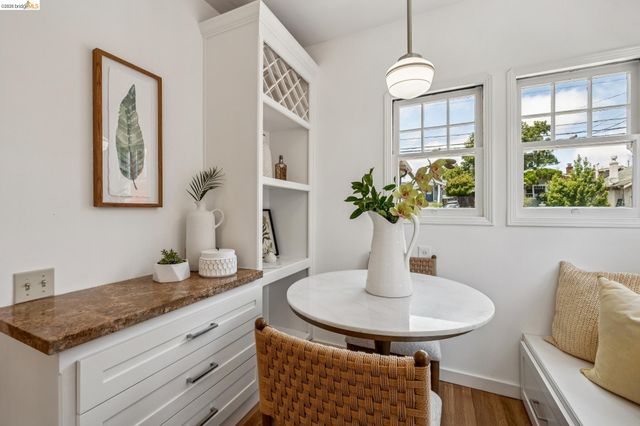 3940 Ardley Ave, Oakland, CA 94602