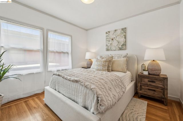 3940 Ardley Ave, Oakland, CA 94602