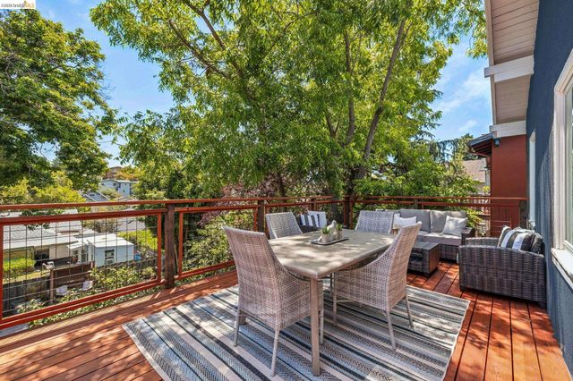 3940 Ardley Ave, Oakland, CA 94602