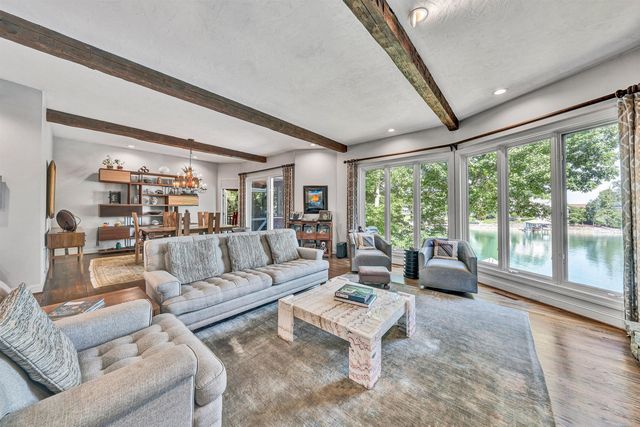 315 Upland Shores DR, Penhook, VA 24137