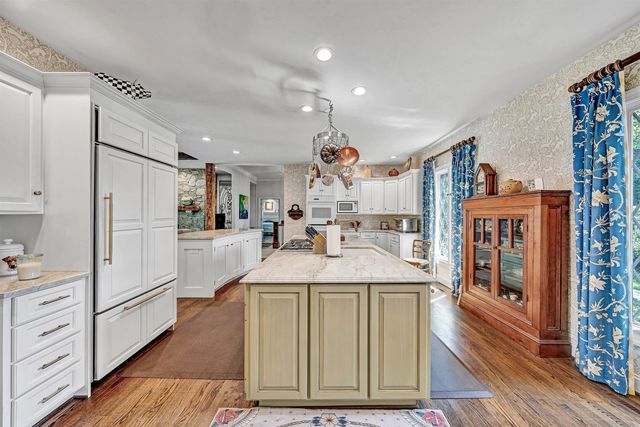 315 Upland Shores DR, Penhook, VA 24137