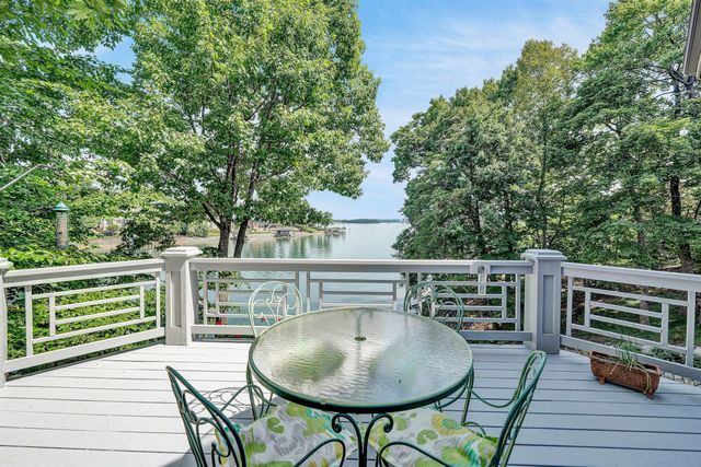 315 Upland Shores DR, Penhook, VA 24137