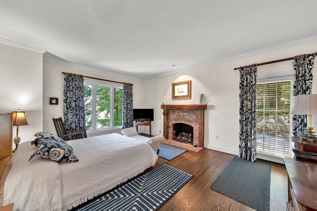 315 Upland Shores DR, Penhook, VA 24137