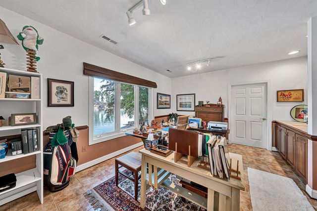 315 Upland Shores DR, Penhook, VA 24137