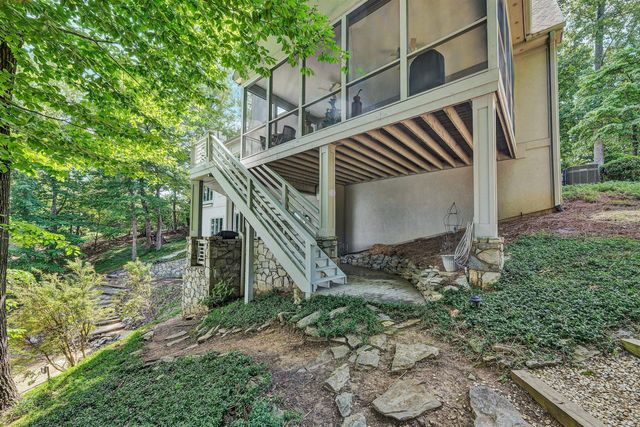 315 Upland Shores DR, Penhook, VA 24137