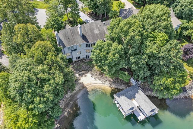 315 Upland Shores DR, Penhook, VA 24137