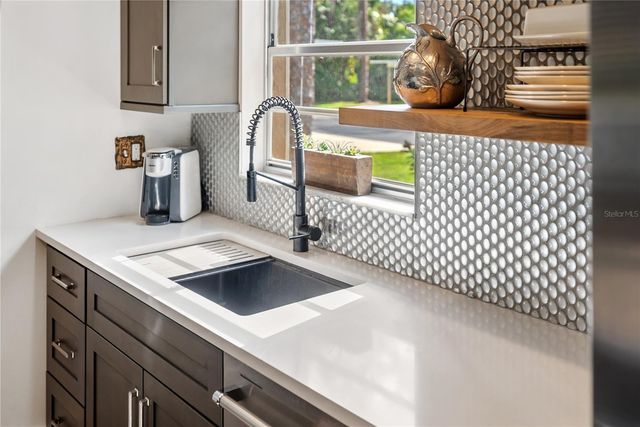 4767 VILLAGE GARDENS DRIVE 94, Sarasota, FL 34234