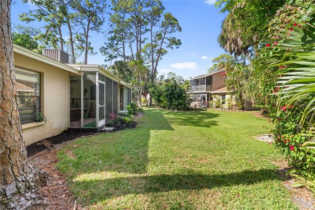 4767 VILLAGE GARDENS DRIVE 94, Sarasota, FL 34234