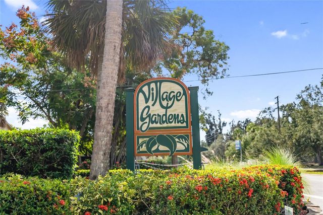 4767 VILLAGE GARDENS DRIVE 94, Sarasota, FL 34234