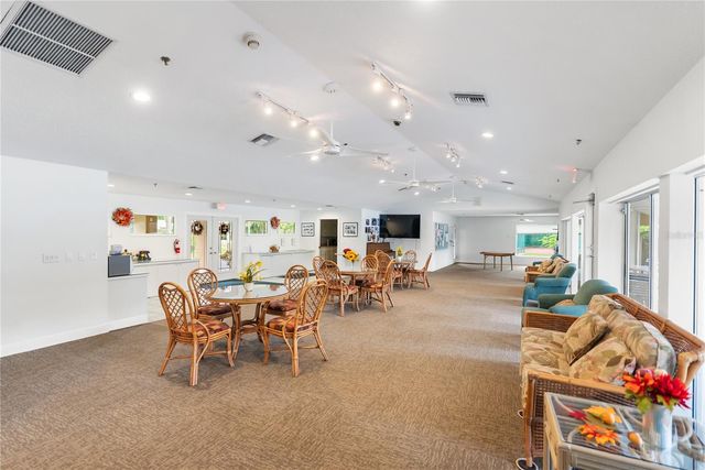 4767 VILLAGE GARDENS DRIVE 94, Sarasota, FL 34234