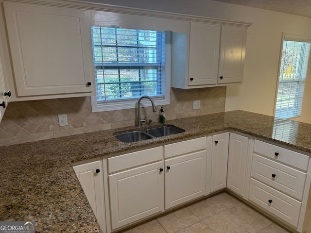 104 Cedar Ridge Drive, Lagrange, GA 30241