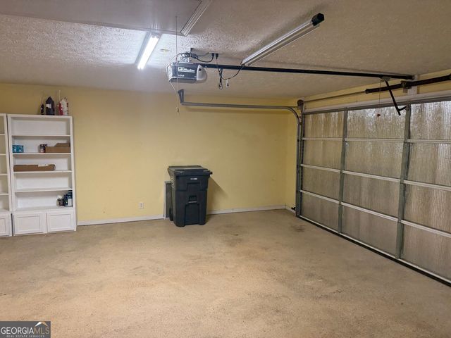 104 Cedar Ridge Drive, Lagrange, GA 30241