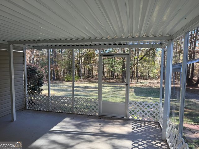 104 Cedar Ridge Drive, Lagrange, GA 30241