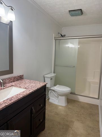 104 Cedar Ridge Drive, Lagrange, GA 30241