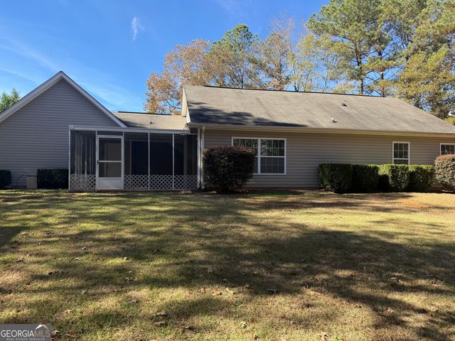 104 Cedar Ridge Drive, Lagrange, GA 30241