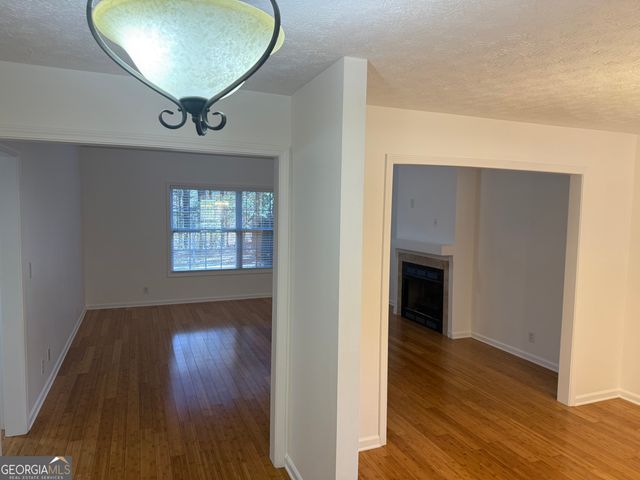 104 Cedar Ridge Drive, Lagrange, GA 30241