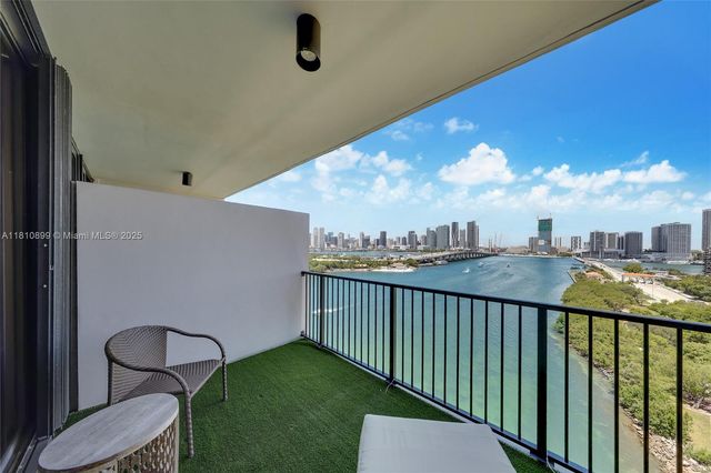 1000 Venetian Way 1306, Miami, FL 33139