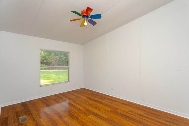 316 Len Mar Rd, Spring City, TN 37381