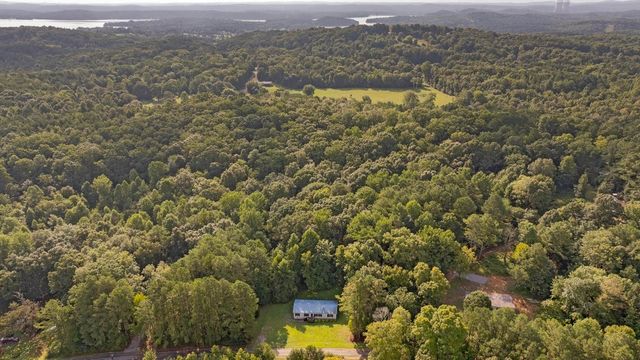 316 Len Mar Rd, Spring City, TN 37381