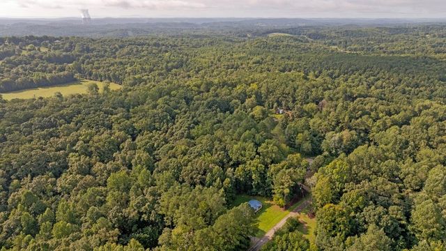 316 Len Mar Rd, Spring City, TN 37381