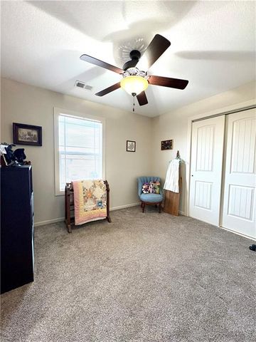 16623 W 172nd Terrace, Olathe, KS 66062