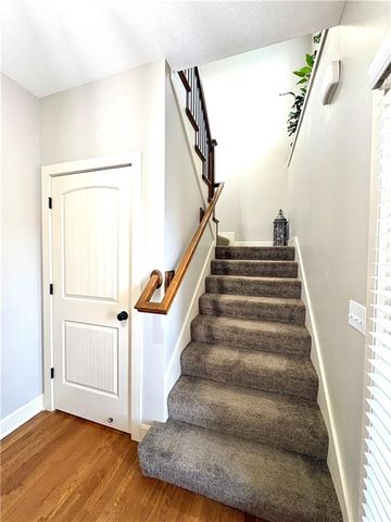 16623 W 172nd Terrace, Olathe, KS 66062