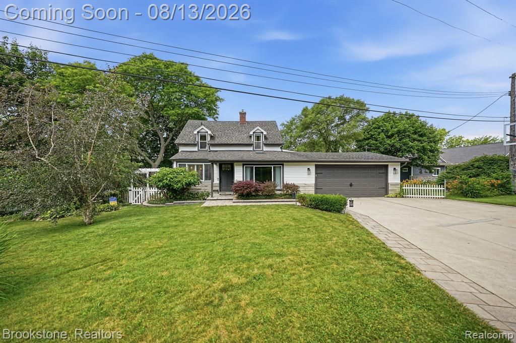 4174 Meyers Road, Waterford, MI 48329