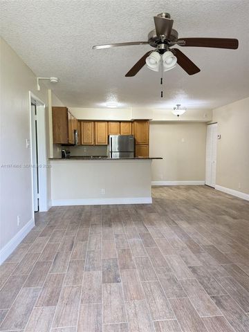 811 Lyons Rd 20104, Coconut Creek, FL 33063