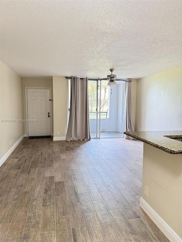 811 Lyons Rd 20104, Coconut Creek, FL 33063