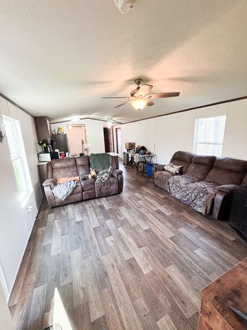 177 Quail Hollow Rd, Summertown, TN 38483