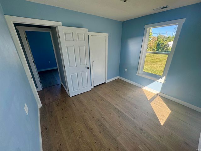 816 W Chestnut Street, Hartford City, IN 47348