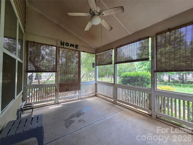 435 Castlebury Court, Clover, SC 29710