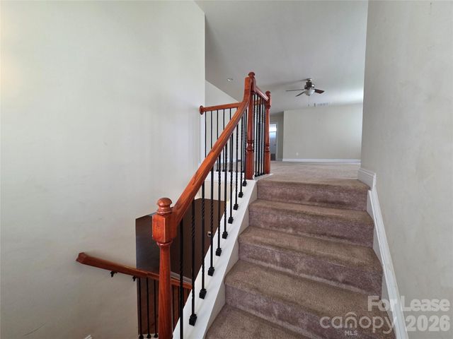 435 Castlebury Court, Clover, SC 29710
