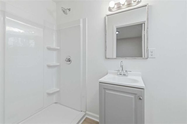 1976 Alton Green Drive, Monroe, GA 30656