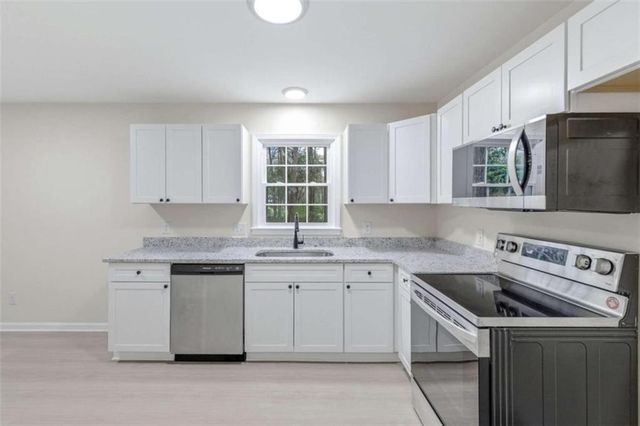 1976 Alton Green Drive, Monroe, GA 30656