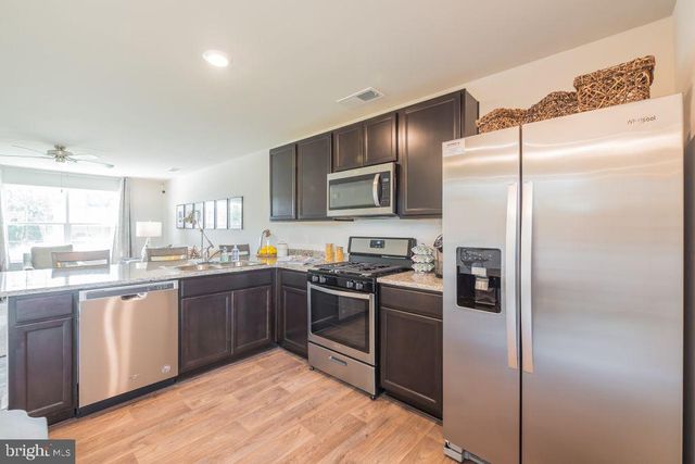 101 SEMINOLE DR, Winchester, VA 22602