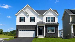 101 SEMINOLE DR, Winchester, VA 22602