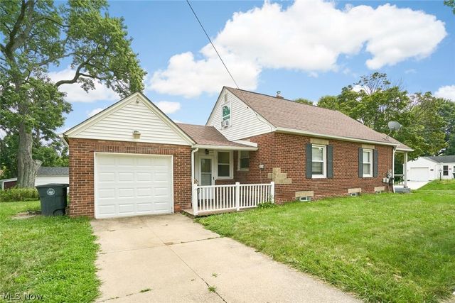 613 Reed Avenue, Akron, OH 44306