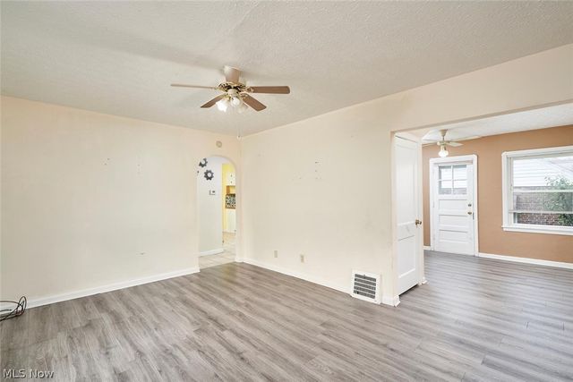 613 Reed Avenue, Akron, OH 44306