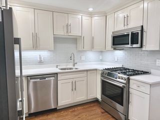 19 Chelsea St 1, Boston, MA 02128