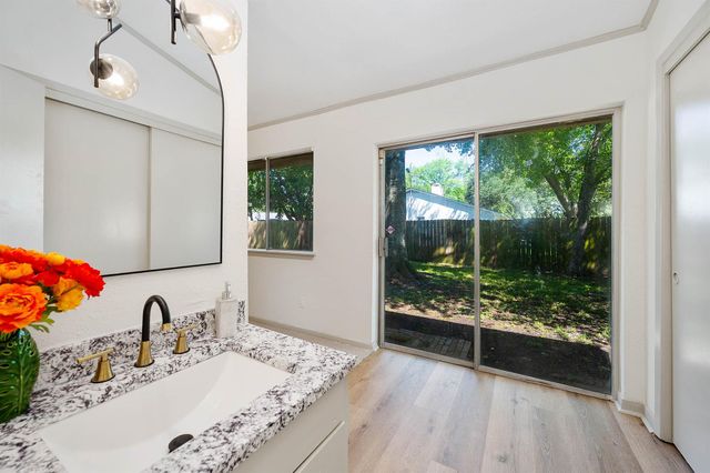 7831 Martin Wood Lane, Houston, TX 77086