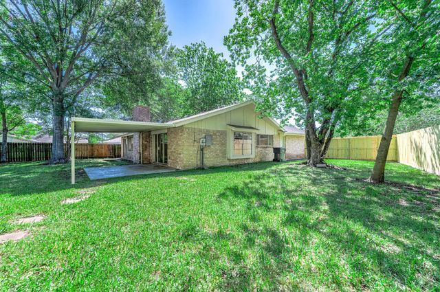 7831 Martin Wood Lane, Houston, TX 77086