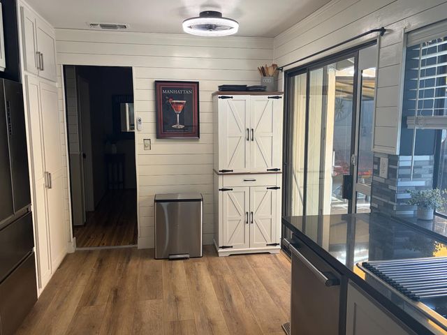 3175 Swallows Nest Dr, Sacramento, CA 95833