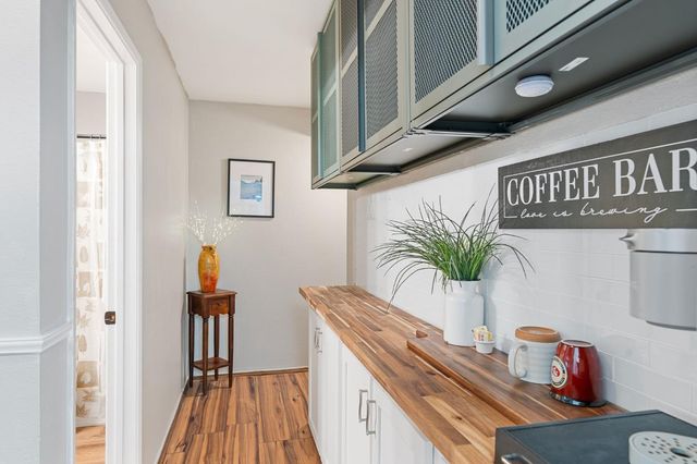 3175 Swallows Nest Dr, Sacramento, CA 95833