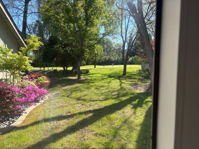 3175 Swallows Nest Dr, Sacramento, CA 95833