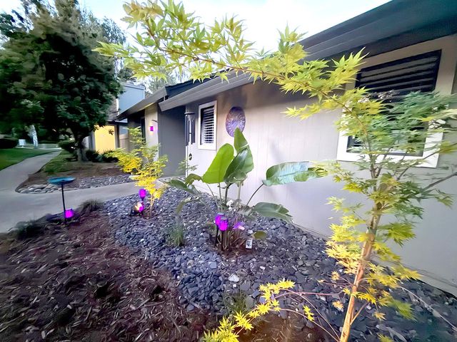 3175 Swallows Nest Dr, Sacramento, CA 95833