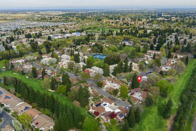 3175 Swallows Nest Dr, Sacramento, CA 95833