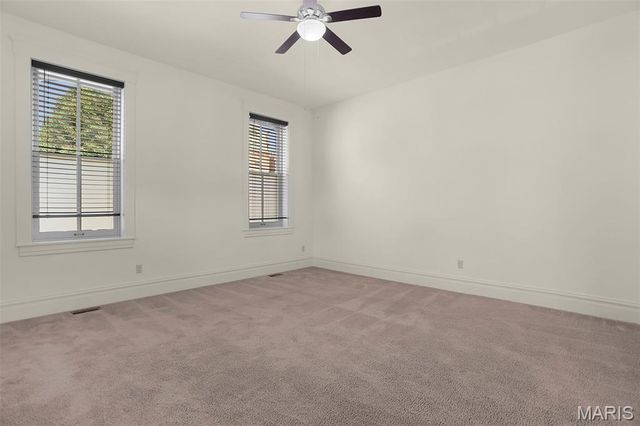 2704 McNair, St Louis, MO 63118